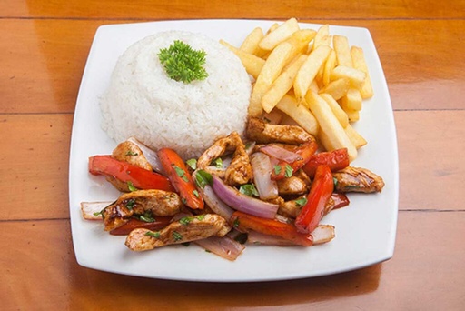 [Pol2] Pollo Saltado Grande